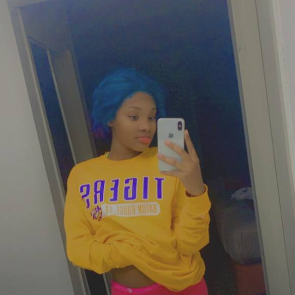 Meet your Posher, Jasmine - Picture 1 of 1